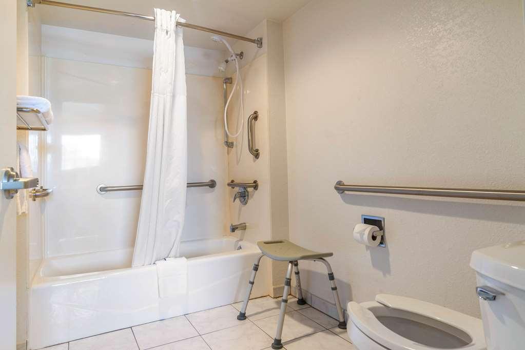Rodeway Inn Auburn Quarto foto