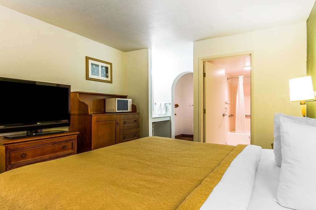 Rodeway Inn Auburn Quarto foto